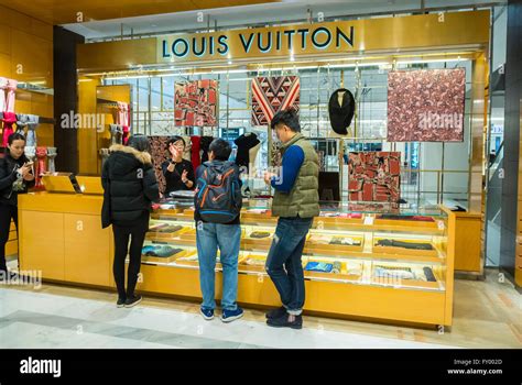 louis vuitton factory outlet france